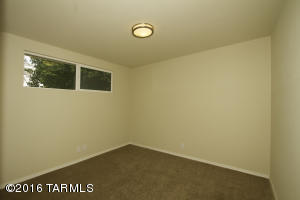 7217 E Sylvane Dr, Tucson, AZ 85710 photo 10