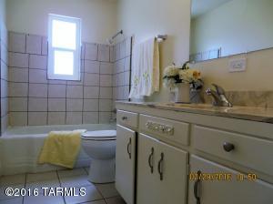 6744 E 12th St, Tucson, AZ 85710 photo 18
