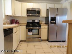 6744 E 12th St, Tucson, AZ 85710 photo 4