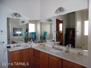 1071 S Chatfield Dr, Vail, AZ 85641 photo 9
