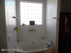 1071 S Chatfield Dr, Vail, AZ 85641 photo 8