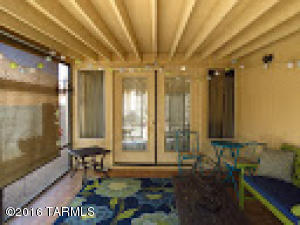 8996 E Marci Lynne Way, Tucson, AZ 85747 photo 3