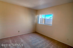 9071 E Lester St, Tucson, AZ 85715 photo 23