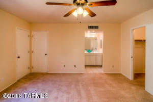 9071 E Lester St, Tucson, AZ 85715 photo 29