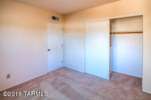 9071 E Lester St, Tucson, AZ 85715 photo 25