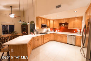 445 E Glenhurst Dr, Tucson, AZ 85704 photo 6