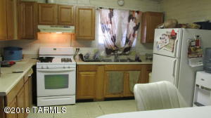 337 E Kelso St, Tucson, AZ 85705 photo 5