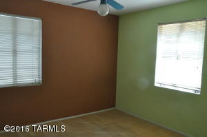 2702 E 18th St, Tucson, AZ 85716 photo 14