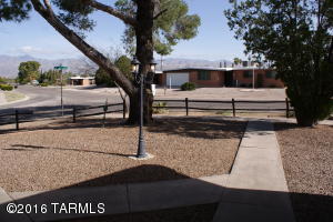 8942 E Kirkpatrick Cir, Tucson, AZ 85710 photo 31