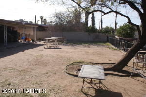 8942 E Kirkpatrick Cir, Tucson, AZ 85710 photo 29
