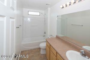 5791 E Camino De Ayuda, Tucson, AZ 85756 photo 8