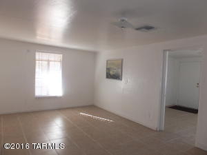 933 Edison St, Tucson, AZ 85719 photo 17