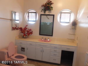 933 Edison St, Tucson, AZ 85719 photo 7