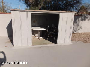 933 Edison St, Tucson, AZ 85719 photo 32