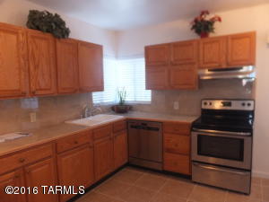 933 Edison St, Tucson, AZ 85719 photo 2