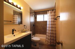 10061 E Watson Dr, Tucson, AZ 85730 photo 16