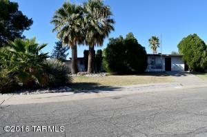 7801 E Silver Beech Dr, Tucson, AZ 85730 photo 1
