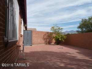 449 Elm St, Tucson, AZ 85705 photo 9
