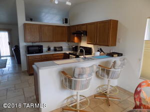 10261 E Hummingbird Meadow Way, Tucson, AZ 85747 photo 6