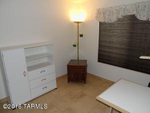 10261 E Hummingbird Meadow Way, Tucson, AZ 85747 photo 14