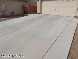 10261 E Hummingbird Meadow Way, Tucson, AZ 85747 photo 2