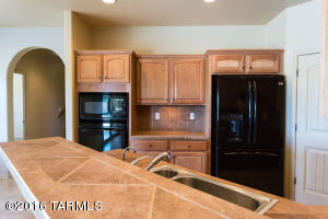 101 N Davidson Rd, Vail, AZ 85641 photo 8