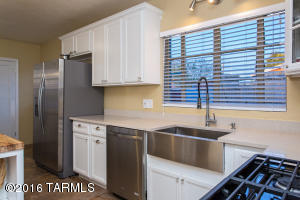 1701 E Spring St, Tucson, AZ 85719 photo 4