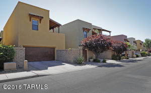 384 E Cedarvale Rd, Tucson, AZ 85704 photo 2