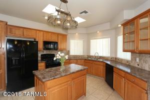 13730 S Galloping Dee Ct, Vail, AZ 85641 photo 10