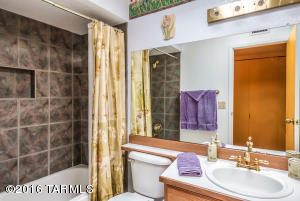 4401 E Caladium Pl, Tucson, AZ 85712 photo 9