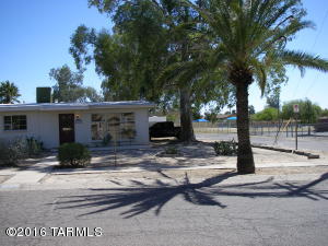 5602 E Cooper St, Tucson, AZ 85711 photo 2