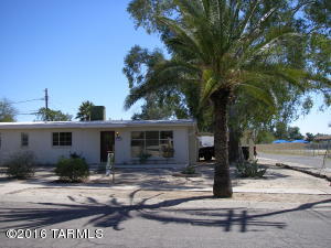 5602 E Cooper St, Tucson, AZ 85711 photo 1