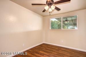 7461 E 33rd St, Tucson, AZ 85710 photo 24