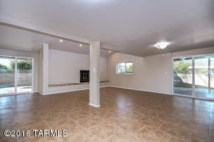 8441 E 3rd St, Tucson, AZ 85710 photo 7