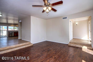 8441 E 3rd St, Tucson, AZ 85710 photo 5