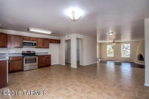8441 E 3rd St, Tucson, AZ 85710 photo 10