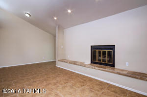 8441 E 3rd St, Tucson, AZ 85710 photo 9