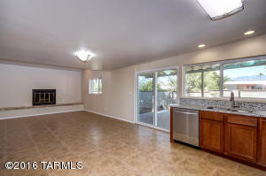 8441 E 3rd St, Tucson, AZ 85710 photo 15