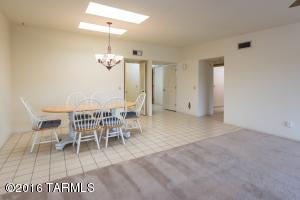 6830 E Via Vigna, Tucson, AZ 85750 photo 5