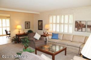 26 E Mediterranean Dr, Tucson, AZ 85704 photo 7