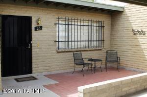 26 E Mediterranean Dr, Tucson, AZ 85704 photo 2