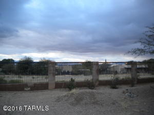 408 S Blue River Loop, Vail, AZ 85641 photo 3