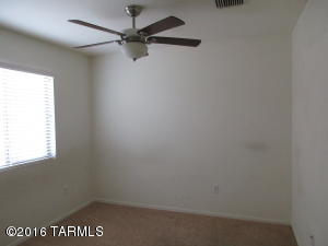 6613 E Ladonna Ln, Tucson, AZ 85756 photo 8