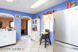 101 E Jacinto St, Tucson, AZ 85705 photo 11