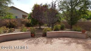 8450 E Sarnoff Ridge Loop, Tucson, AZ 85710 photo 3