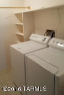 8450 E Sarnoff Ridge Loop, Tucson, AZ 85710 photo 5