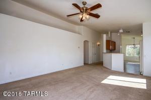 9683 E Belasco Loop, Tucson, AZ 85748 photo 12