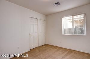 9683 E Belasco Loop, Tucson, AZ 85748 photo 17