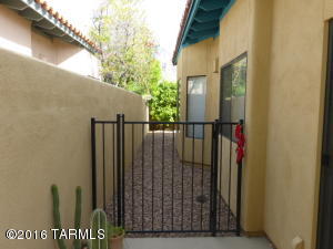 4687 E Chaco Pl, Tucson, AZ 85718 photo 5