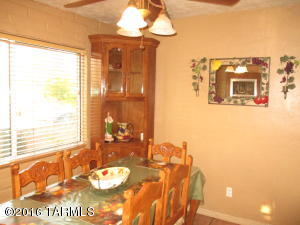 708 E Minorka Rd, Tucson, AZ 85706 photo 6